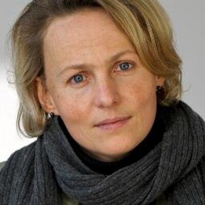 Sandra Petersmann - Redakteurin @ Deutsche Welle - Anewstip