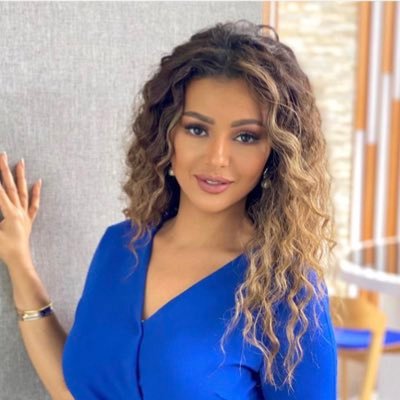 Maha Abdullah - TV Presenter @ Sky News Arabia - Anewstip